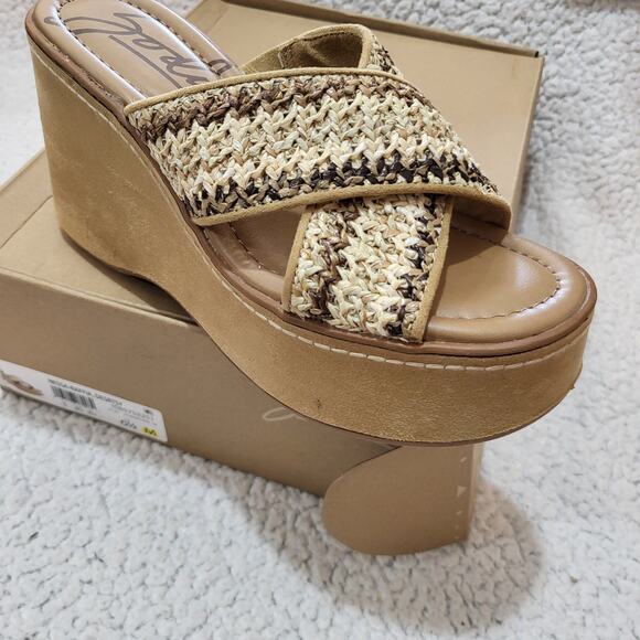 NEW ZODIAC Women's Nessa Raffia Wedge Slides Desert Size 6.5 M - Picture 1 of 9
